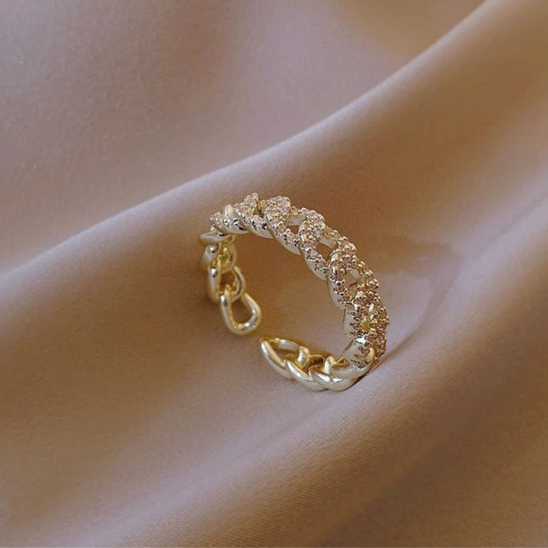 Justerbar Zirconia Loop Ring i guld